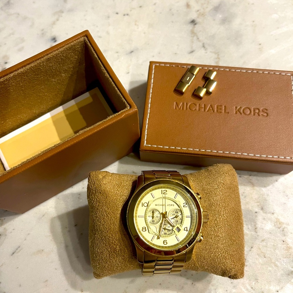 Michael Kors gold unisex watch - Picture 1 of 5